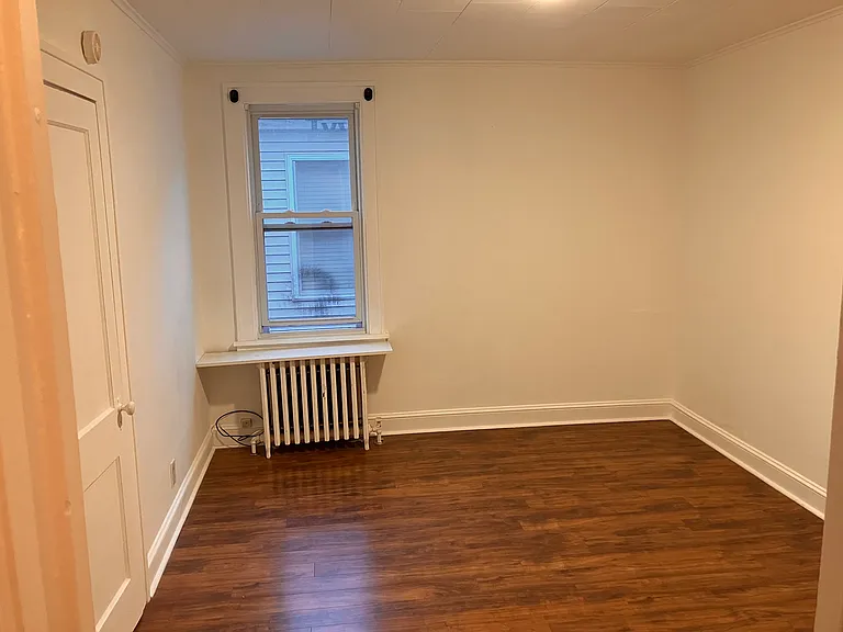 895 Mercer St #2 — Photo 12