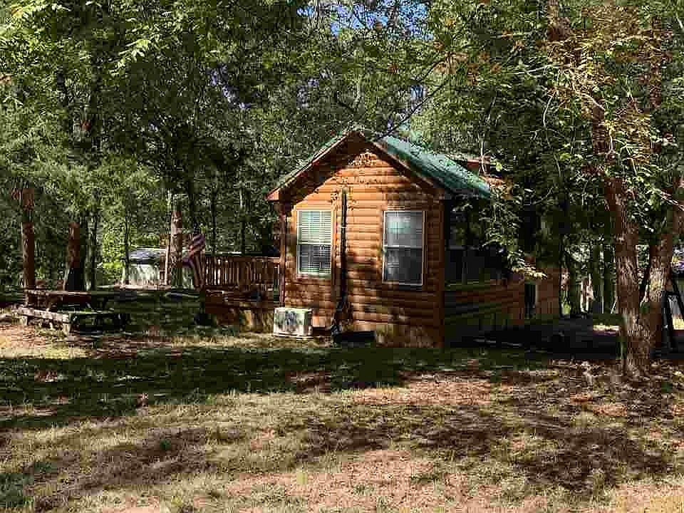 2nd image of 109 Private Road 52614