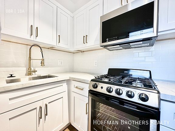 4th image of 856 N La Fayette Park Pl #7