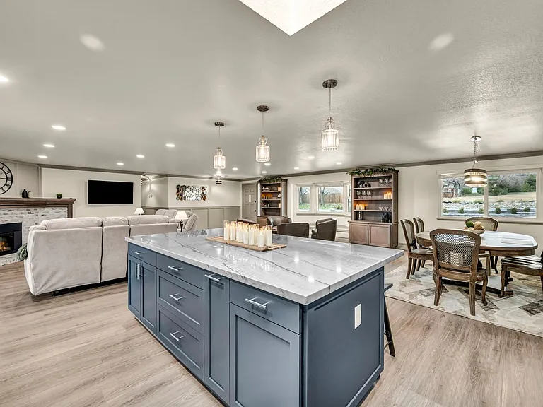13745 Kewanna Trl — Photo 3