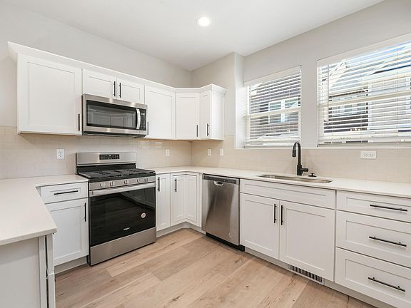 3rd image of 1554 N 3830 W
