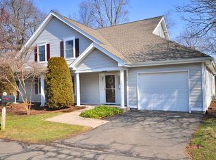 30 Henley Way UNIT 30, West Hartford, CT 06117