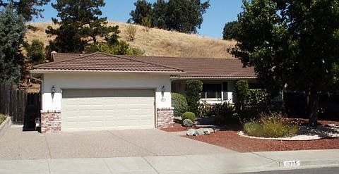 1st image of 1035 Rolling Hill Way