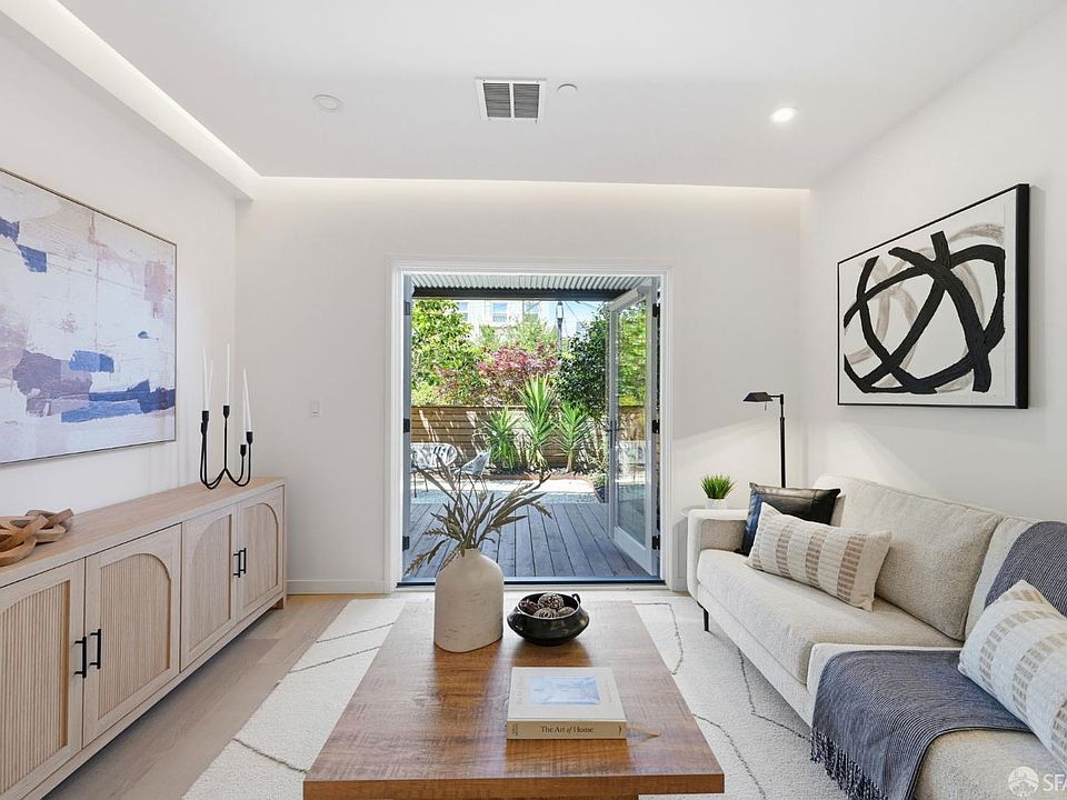1st image of 136 Parnassus Ave APT 4