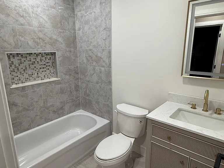 13 Brook St #2 — Photo 14