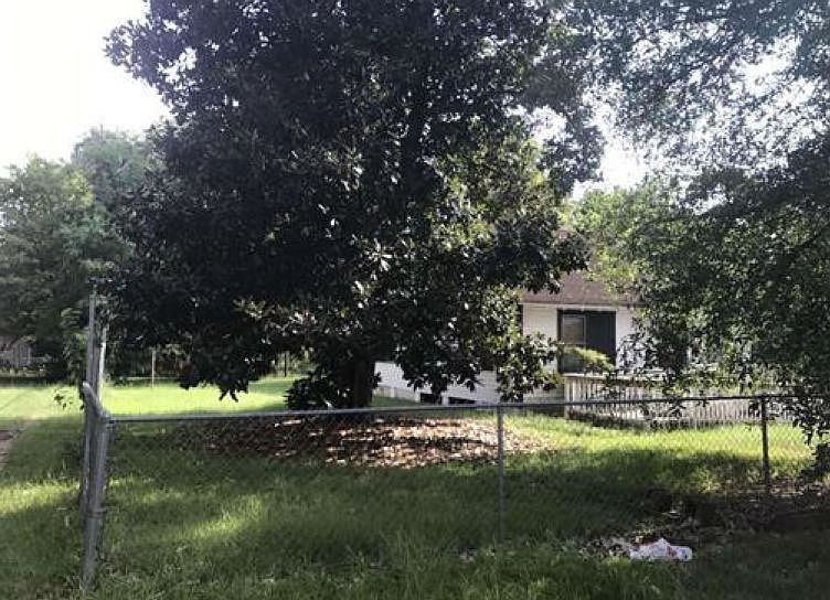 2nd image of 3119 W Caperton St