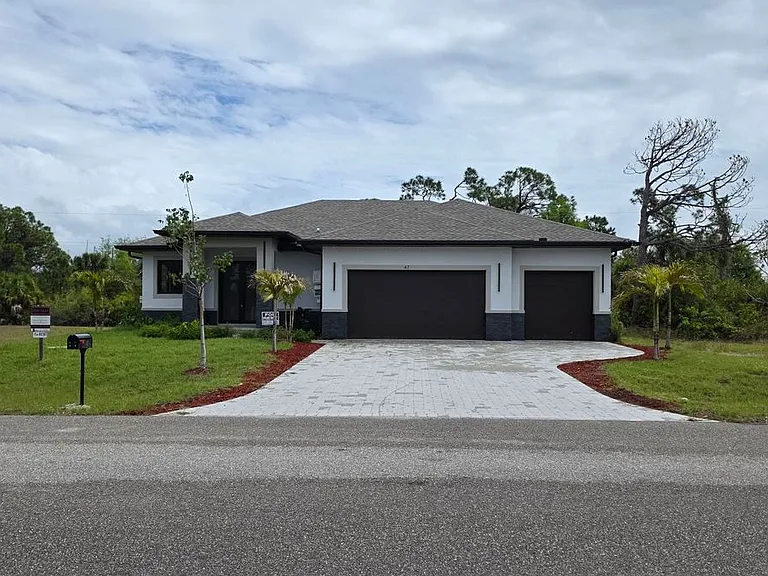47 Brig Cir E — Photo 2