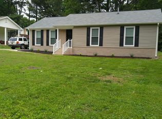 614 Colonial Dr, Statesville, NC 28625