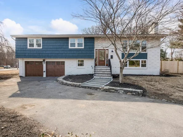 4 Westover Pkwy, Norwood, MA 02062