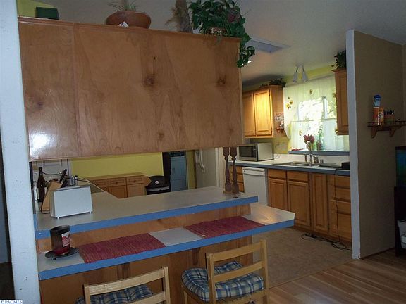 5th image of 2615 W Margaret St