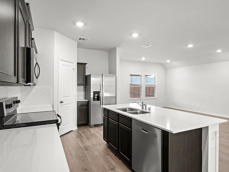 13173 Enclave Pkwy — Photo 12