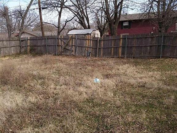 3rd image of 4320 Sarazen Dr