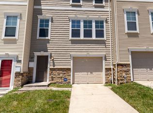 427 Woodcrest Dr SE, Washington, DC 20032