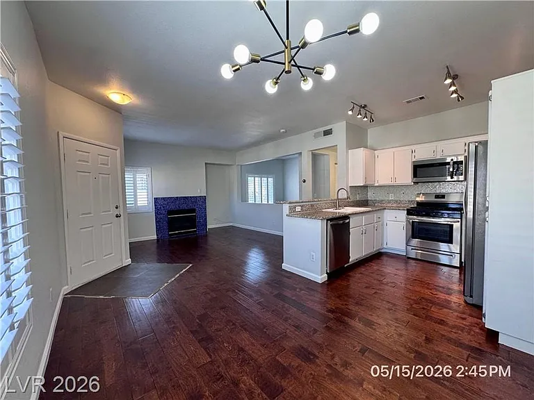 251 S Green Valley Pkwy #2421 — Photo 15