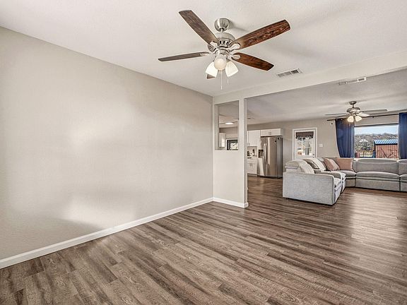 5th image of 1193 Withers Rd