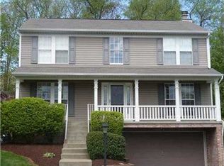 157 Vista Dr, Canonsburg, PA