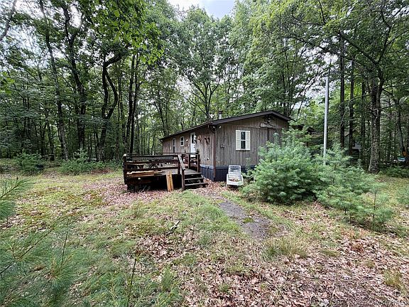 4th image of 21 Huron Trail