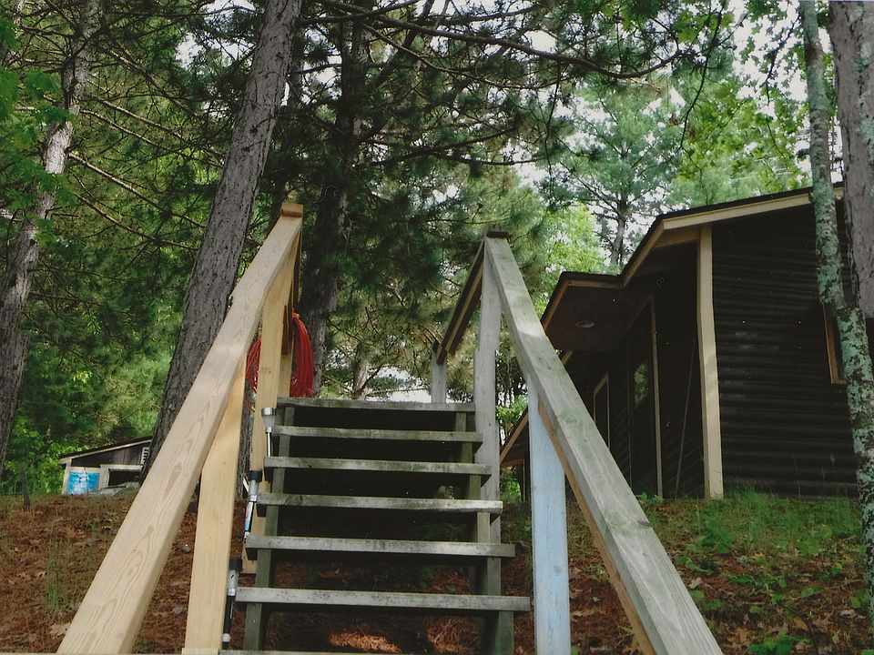 New stairs down to dock!