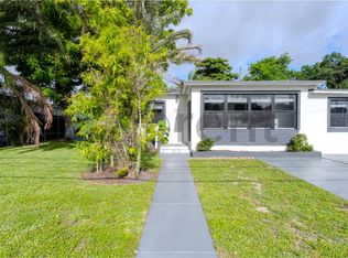 1120 S 28th Ave, Hollywood, FL 33020