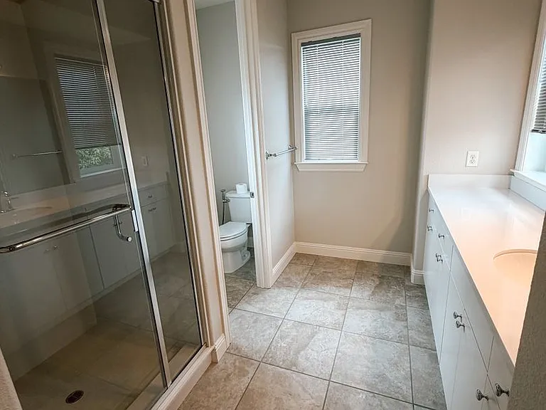 1329 Bayberry View Ln — Photo 18