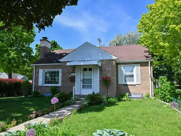 3873 S 56th STREET, Greenfield, WI 53220