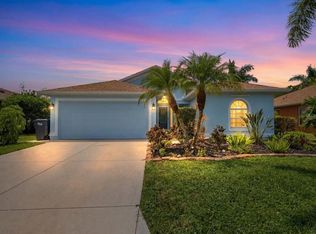 5231 Lansdowne Way, Palmetto, FL 34221