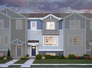 883 Roselyn Dr, Victoria, MN 55386