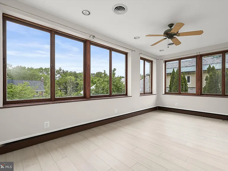3007 Oliver St NW — Photo 20