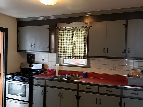 4th image of 1709 Geffert Dr