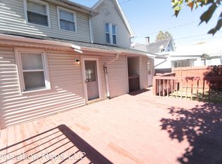 1722 12th St, Moline, IL 61265