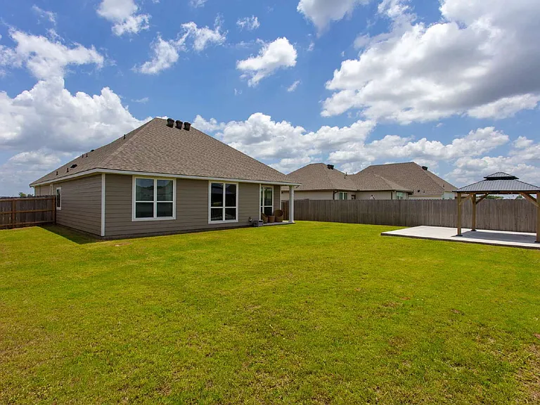 293 Harvest Lake Dr — Photo 23