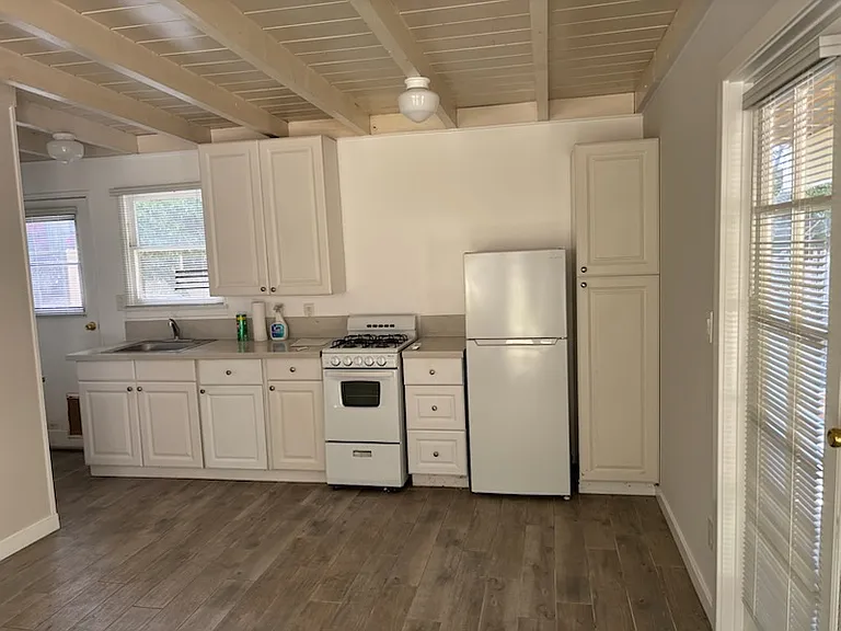 432 Mission Dr — Photo 4