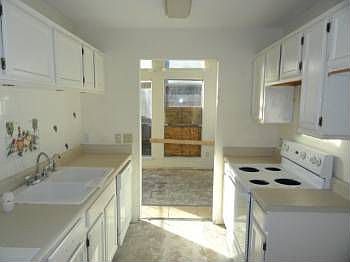 5th image of 6714 Running Creek Dr