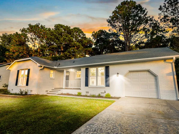 126 Canaberry Cir, Summerville, SC 29483