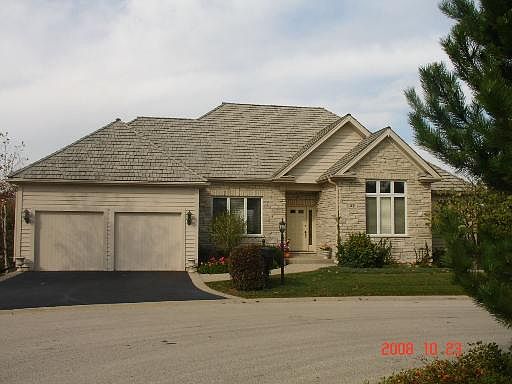 1st image of 34 Carlton Cir