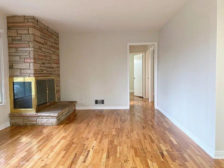 3915 S 3120 E — Photo 6