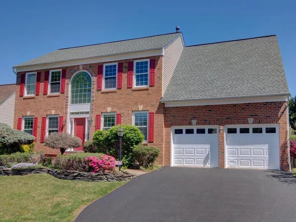 6137 Deer Ridge Trl, Springfield, VA 22150