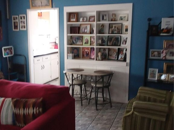 2nd image of 3019 Dorchester Ave