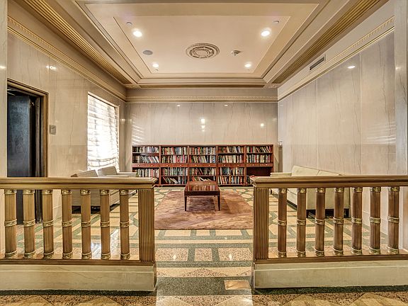 4th image of 4 Beacon Way APT 1414