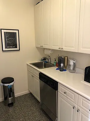 Rented by Lifecanbe LLC | media 45