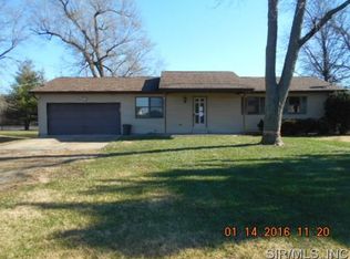 4482 Lakeshore Dr, Granite City, IL