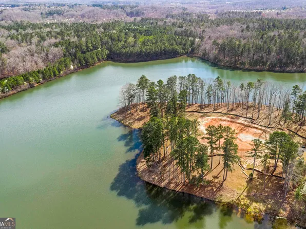 702 Giverney Way, Fairburn, GA 30213