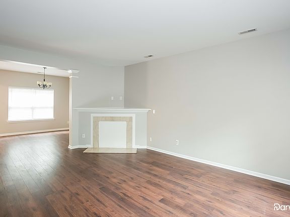 5th image of 8109 Nikki Cole Dr