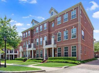 6 Shell Port Sq, The Woodlands, TX 77380