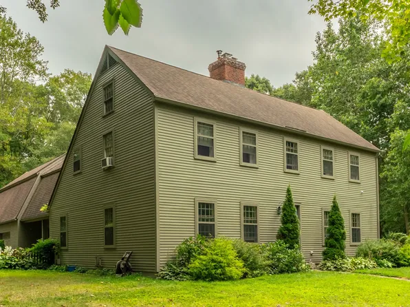 21 Jeremy Drive, East Lyme, CT 06333