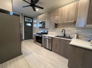 6166 N Winthrop Ave #2S, Chicago, IL 60660