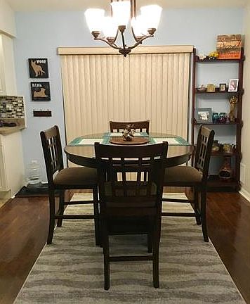 5th image of 3028 NE 2nd Pl