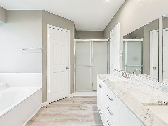 5th image of 6603 Harpers Dr