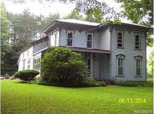 12520 Sharp St, Springville, NY 14141