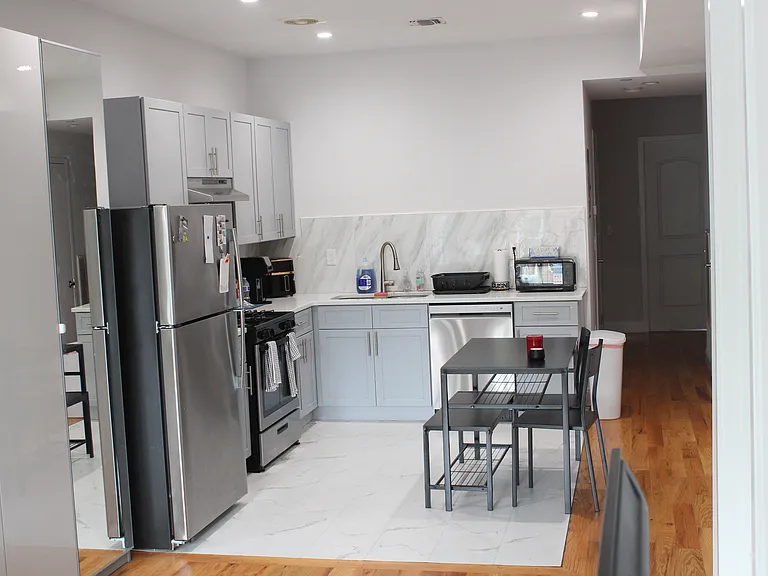 2708 Glenwood Rd #3 — Photo 3